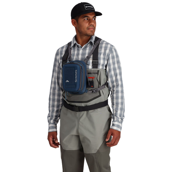 SIMMS Freestone Chest Pack Midnight 05