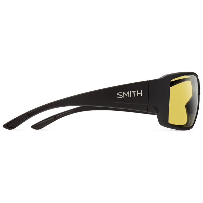 Smith Guide's Choice Sunglasses Matte Black ChromaPop Glass Polarized Low Light Yellow