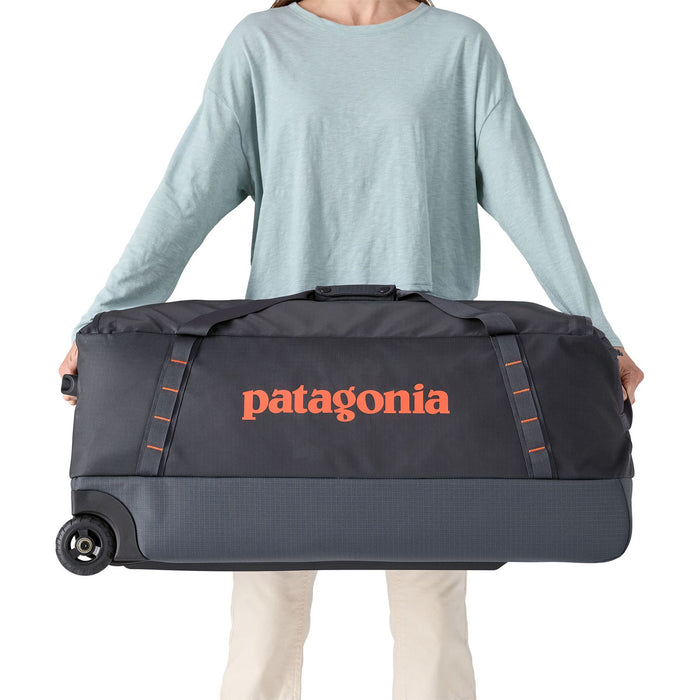 Patagonia Black Hole Wheeled Duffel 100L Smolder Blue Image 06