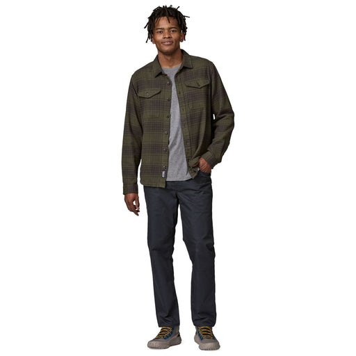 Patagonia Men's Fjord Flannel Shirt Cascade: Basin Green Image 02