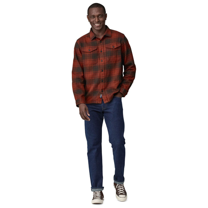 Patagonia Men's Fjord Flannel Shirt Cascade: Burnished Red Image 02